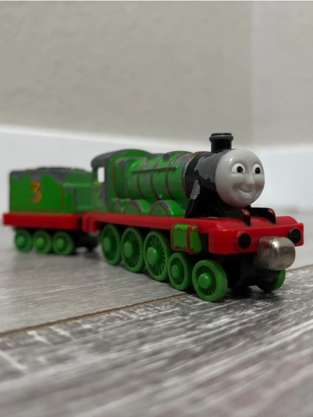 Henry & Tender - Thomas & Friends - Picture 2 of 8